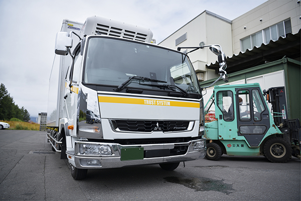 コールドチェーンに対応した配送車